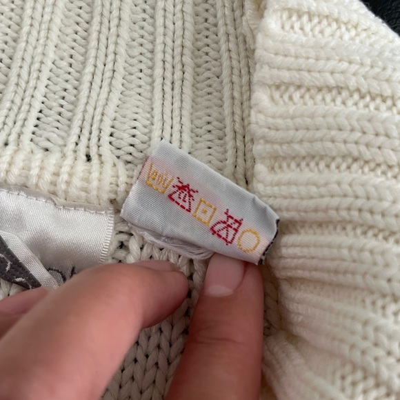 Smart Set cozy fall/winter original sweater. - Picture 4 of 5